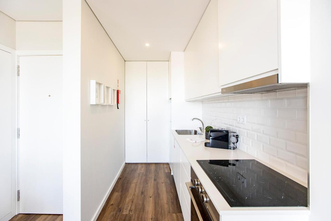 Elegant Studio W/ Ac & Balcony By Lovelystay OOporto Exteriör bild