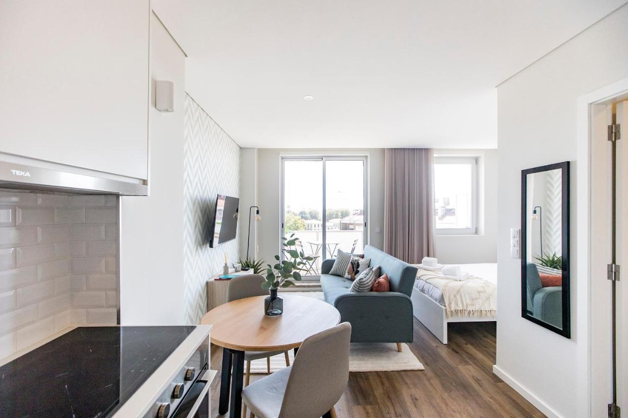 Elegant Studio W/ Ac & Balcony By Lovelystay OOporto Exteriör bild