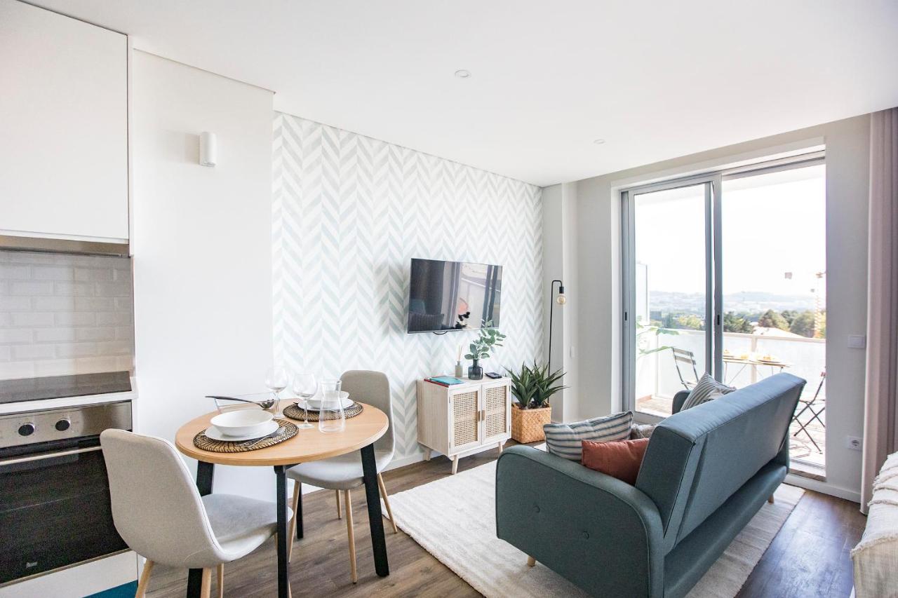 Elegant Studio W/ Ac & Balcony By Lovelystay OOporto Exteriör bild